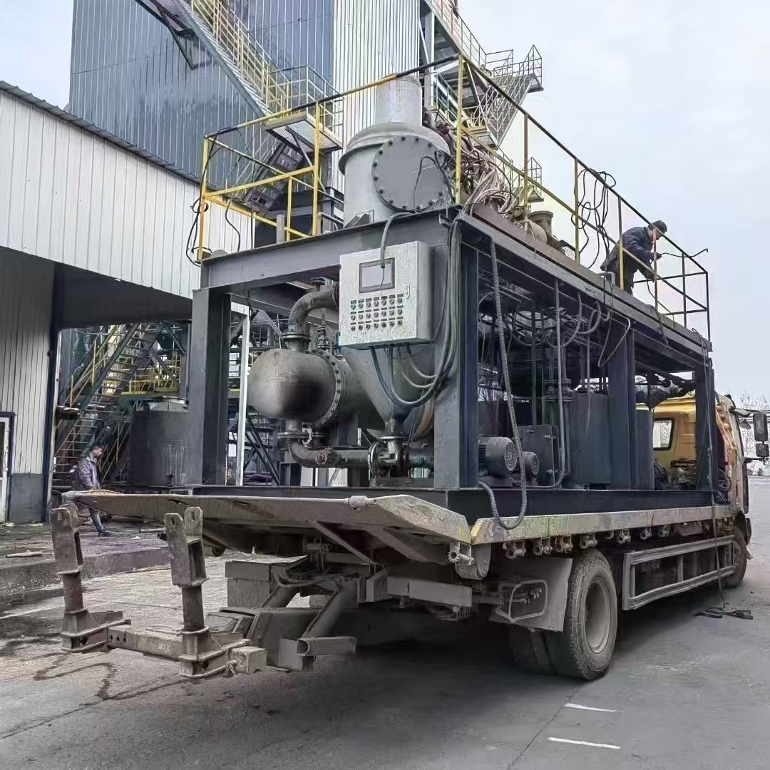 小型200升2205材质撬装式MVR蒸发器装车，安装未使用